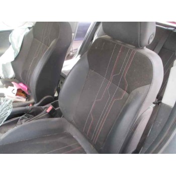 opel corsa d del año 2012