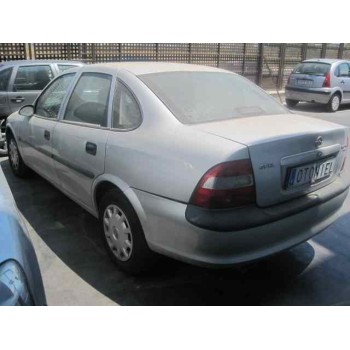 opel vectra b berlina del año 1997