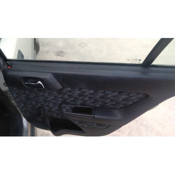 opel astra g berlina del año 2001