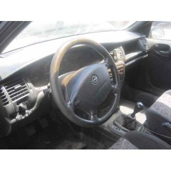 opel vectra b berlina del año 1997