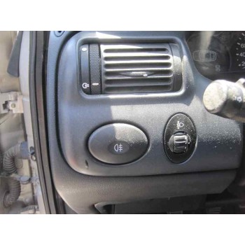 ford escort berlina/turnier del año 1998