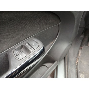 opel corsa d (s07) del año 2011