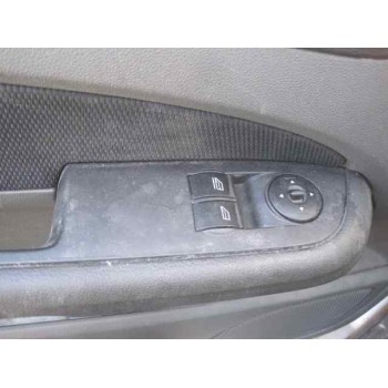 ford focus berlina (cap) del año 2005