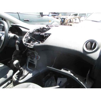 ford fiesta (ccn) del año 2013