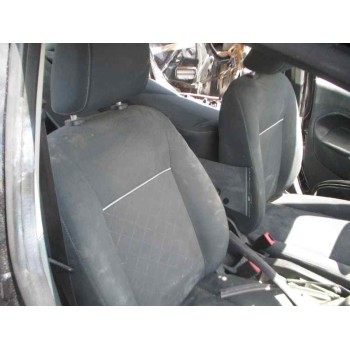 ford fiesta (ccn) del año 2013