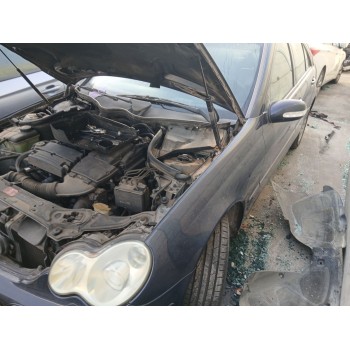 mercedes-benz clase c (w203) del año 2002