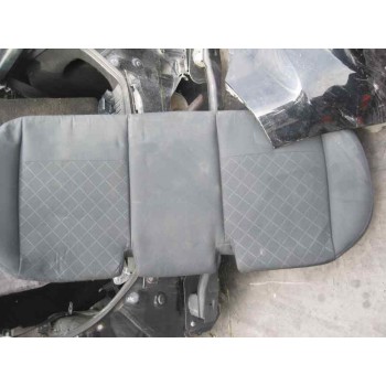 ford fiesta (ccn) del año 2013