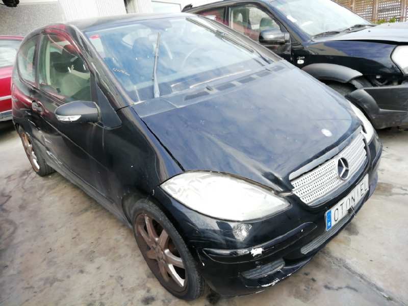 MERCEDES-BENZ CLASE A (W169)