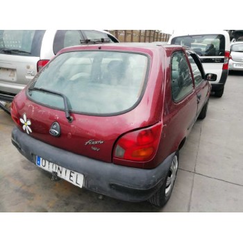 ford fiesta berlina del año 1997