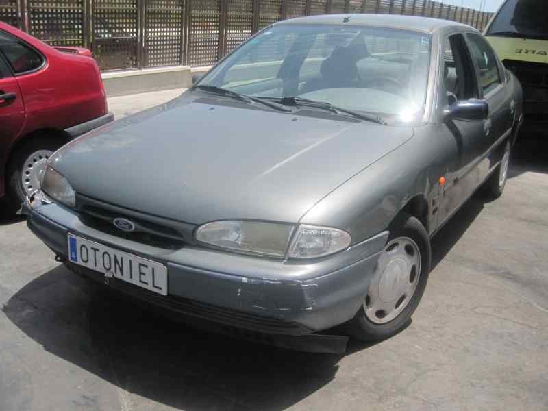 ford mondeo berlina/familiar (fd) del año 1993