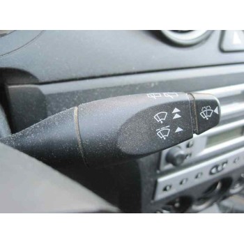 ford fiesta (cbk) del año 2004