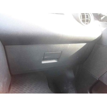 ford fiesta (cbk) del año 2004