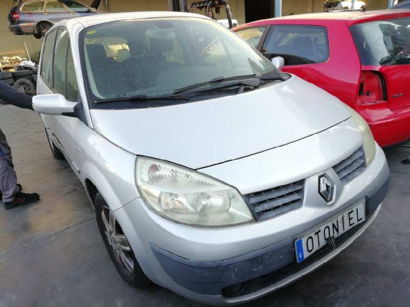 renault scenic ii del año 2005