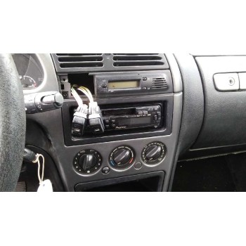 citroën xsara berlina del año 2000