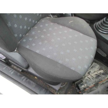 ford fiesta (cbk) del año 2004