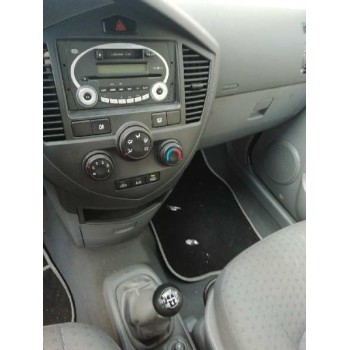 kia carens del año 2005