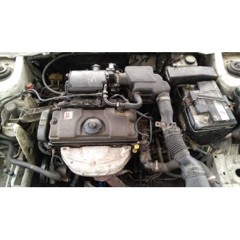 citroën xsara berlina del año 2000