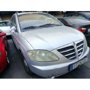 ssangyong rodius del año 2005