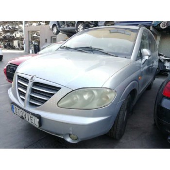 ssangyong rodius del año 2005