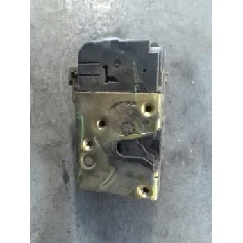 Recambio de cerradura puerta delantera izquierda para peugeot 206 berlina xs-line referencia OEM IAM  3P 6 PIN