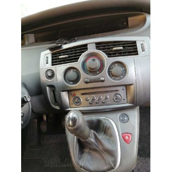 renault scenic ii del año 2005