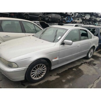 bmw serie 5 berlina (e39) del año 2001