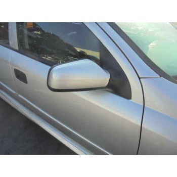 opel astra g berlina del año 1998