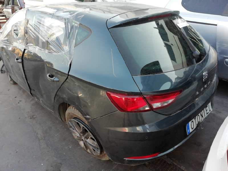 SEAT LEON (5F1)
