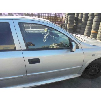 opel astra g berlina del año 1998