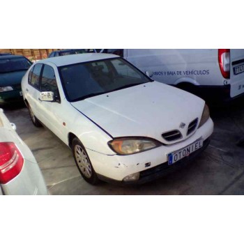 nissan primera berlina (p11) del año 1999