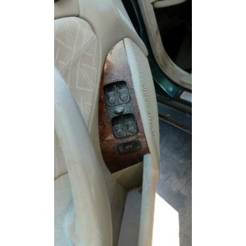 mercedes-benz clase c (w203) berlina del año 2000