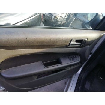 ford focus berlina (cap) del año 2005