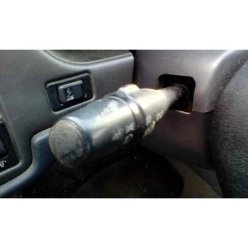 nissan primera berlina (p11) del año 1999