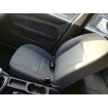 ford focus berlina (cap) del año 2005