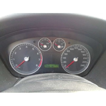 ford focus berlina (cap) del año 2005