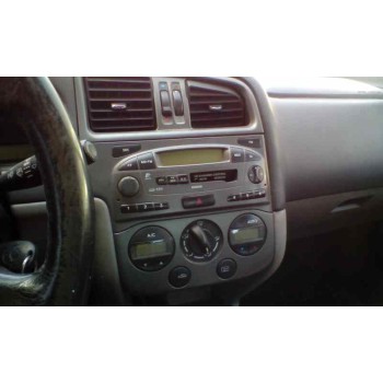 nissan primera berlina (p11) del año 1999