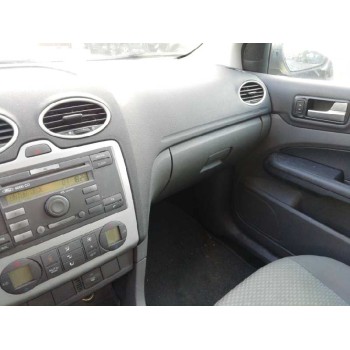 ford focus berlina (cap) del año 2005