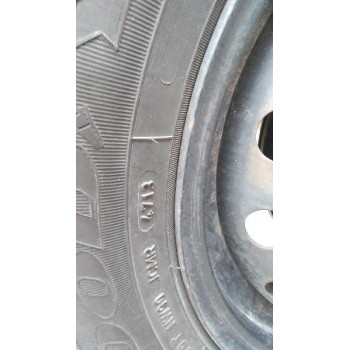 toyota yaris del año 2010