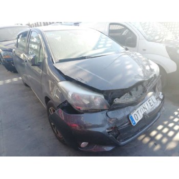 toyota yaris del año 2014