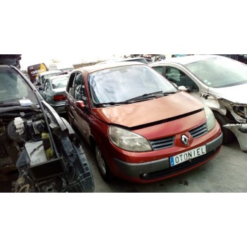 renault scenic ii del año 2004