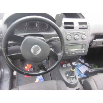 volkswagen touran (1t1) del año 2004