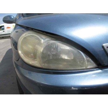 kia rio del año 2000