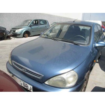 kia rio del año 2000