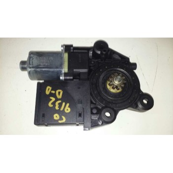 Recambio de motor elevalunas delantero derecho para renault megane iii berlina 5 p bose edition referencia OEM IAM 807301396R  