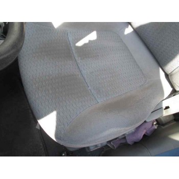 kia rio del año 2000