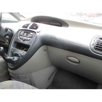 citroën xsara picasso del año 2000