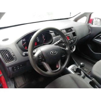 kia rio del año 2014