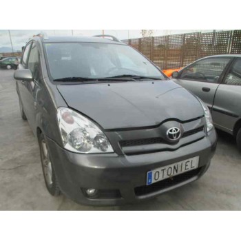 toyota corolla verso (r1) del año 2006