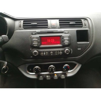 kia rio del año 2014