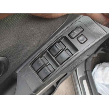 toyota corolla verso (r1) del año 2006